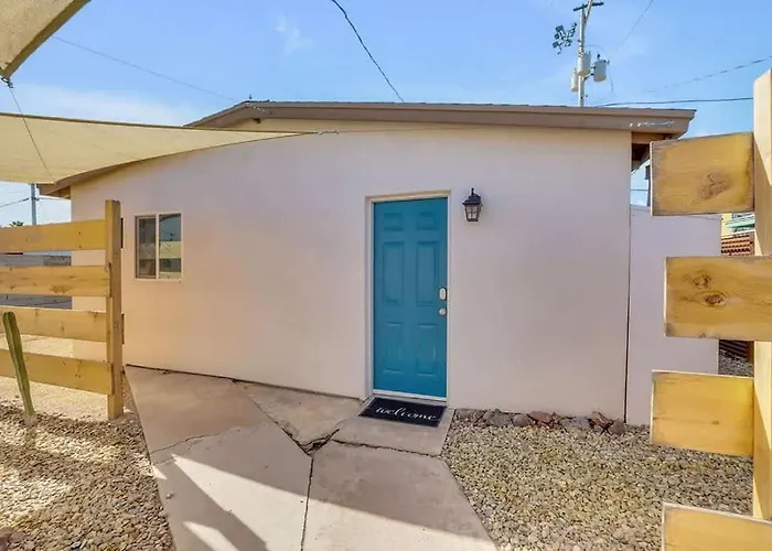 Retreat Main House And Casita Sleeps 8 Сasa de vacaciones Phoenix